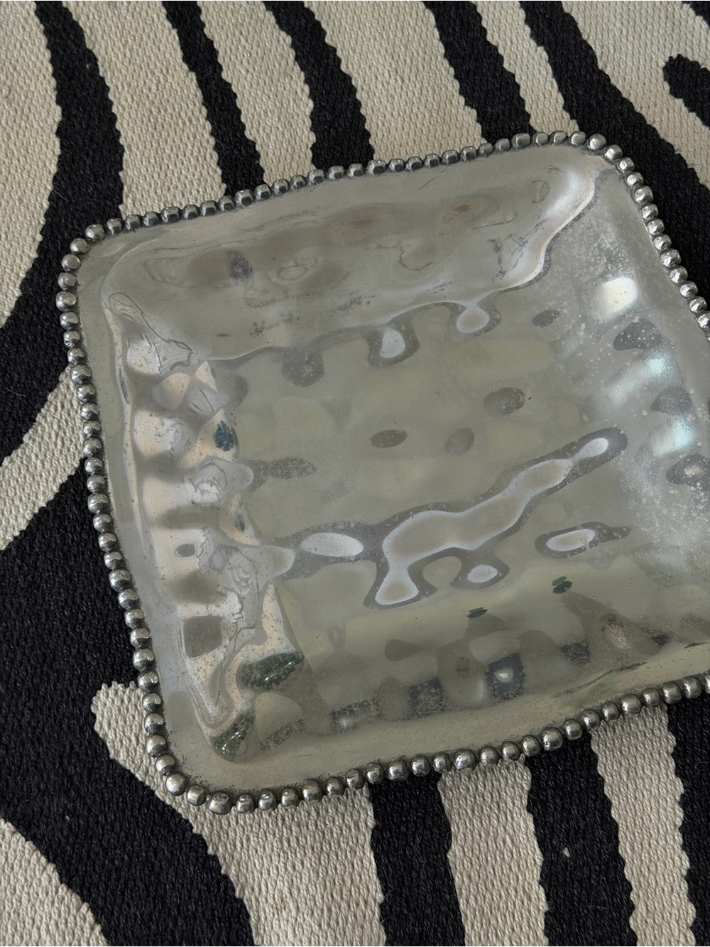 Lenox Organics Collection Silver beaded sere ware